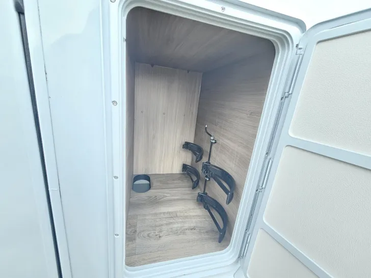 Fahrzeugbild Carado V 337 pro+ Paket|LEDSW|Combi6E|Elekt.-Handbremse #26