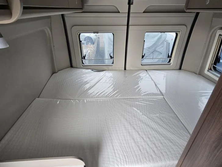 Fahrzeugbild Carado pro CV 540 Automatik|Markise|Navi|RFK|Rahmen-Fen #8