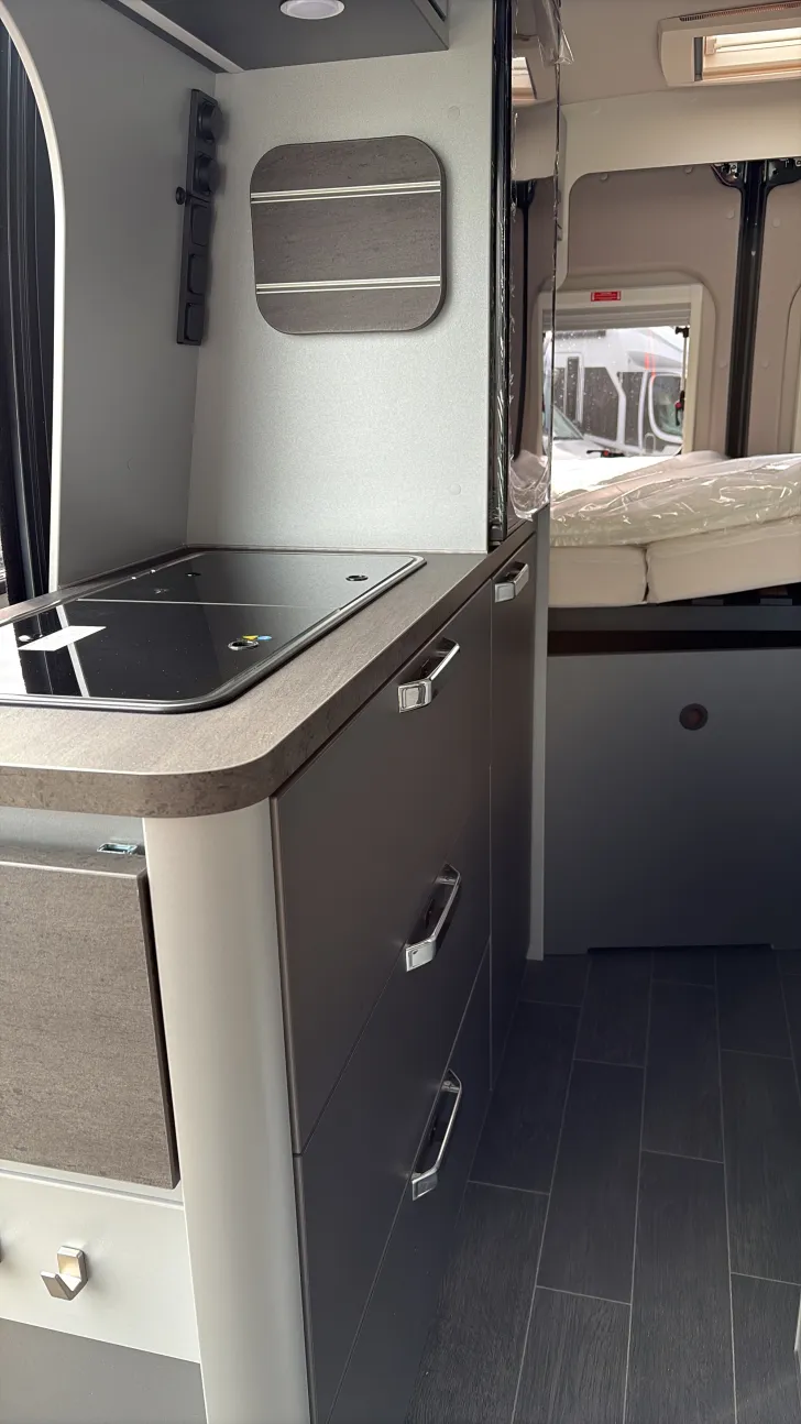Küchen Weinsberg CaraBus GREY 600 MQ Sofort verfügbar
