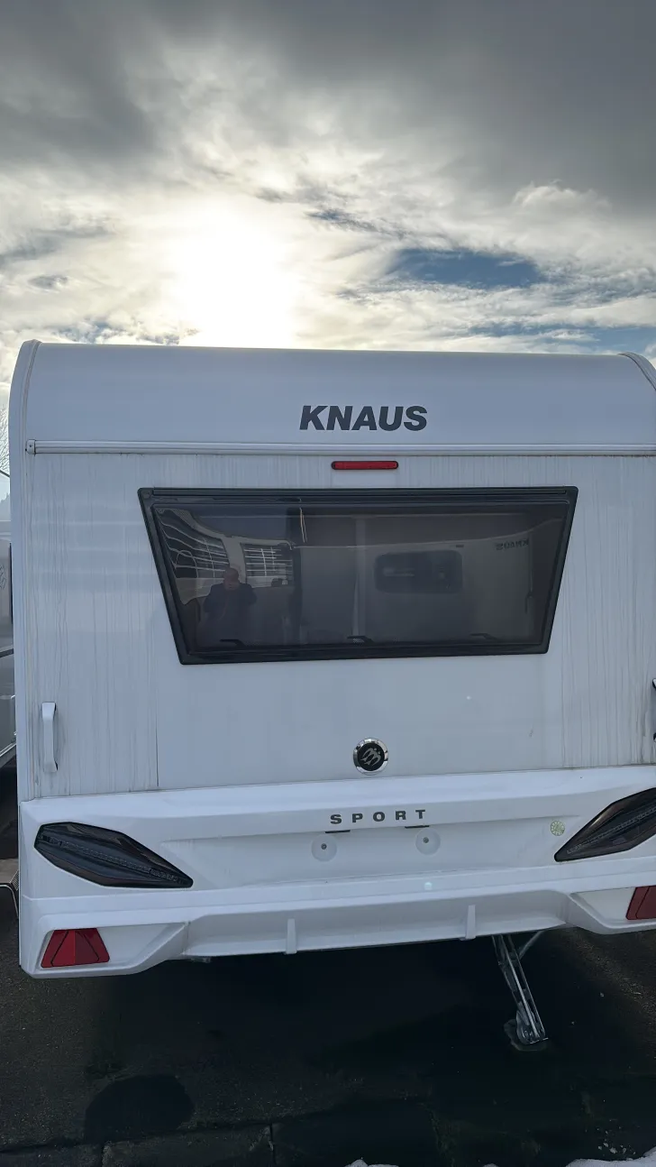 Frontal Hinten Knaus Sport 460 EU Sofort verfügbar