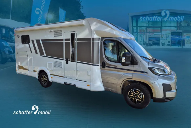 Fahrzeugbild Carado T447 pro+ *Safety-Paket*Hubbett*Holzrost* #1