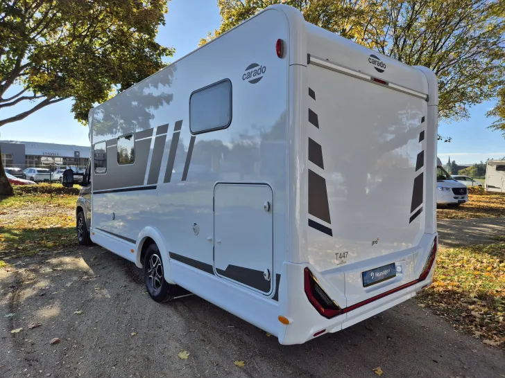 Fahrzeugbild Carado T447 pro+ *Safety-Paket*Hubbett*Holzrost* #5