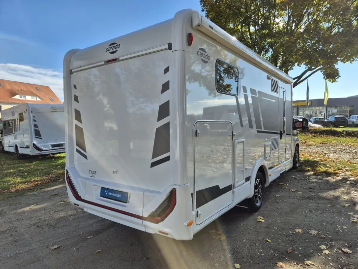 Fahrzeugbild Carado T447 pro+ *Safety-Paket*Hubbett*Holzrost* #6