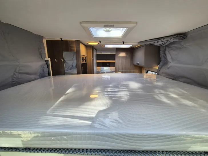 Fahrzeugbild Carado T447 pro+ *Safety-Paket*Hubbett*Holzrost* #34