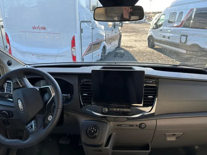 Fahrzeugbild Bürstner Lineo T 590 G #3