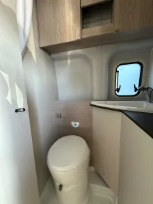 Fahrzeugbild Bürstner Lineo C 590 #13