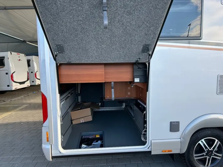Fahrzeugbild Carthago liner-for-two I 53 #18
