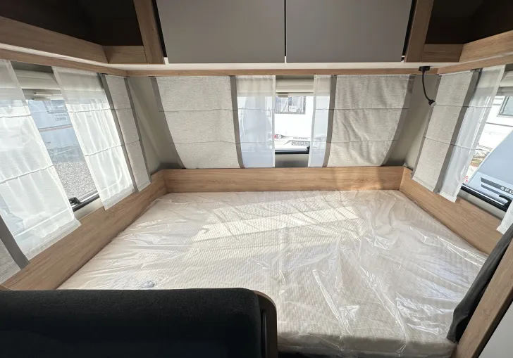 Fahrzeugbild Knaus Sport 500 QDK Garagentür 60 x 95 cm, links #11