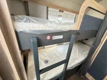 Fahrzeugbild Knaus Sport 500 QDK Garagentür 60 x 95 cm, links #12