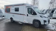 Schräg Vorne Weinsberg CaraCompact 600 MF EDITION [PEPPER]