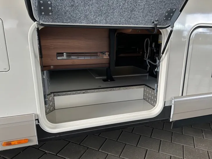 Fahrzeugbild Carthago chic e-line xl I I 61 LE #25