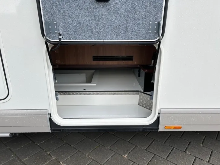 Fahrzeugbild Carthago chic e-line xl I I 61 LE #26