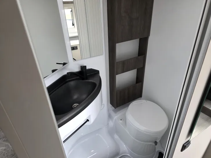 Fahrzeugbild Benimar YRTEO Y861 PLUS NORTHAUTOKAPP MARKISE #11