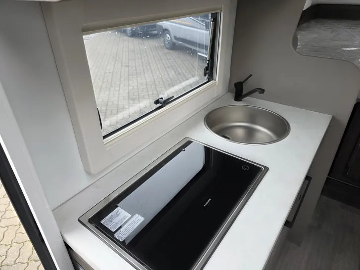 Fahrzeugbild Benimar YRTEO Y861 PLUS NORTHAUTOKAPP MARKISE #14