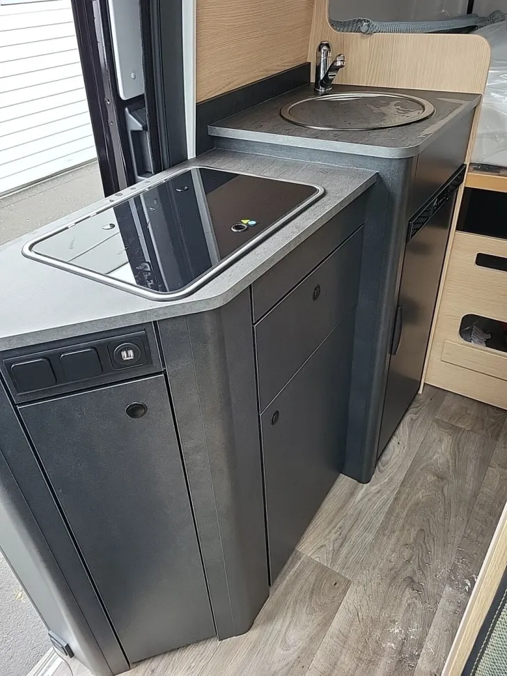 Fahrzeugbild Sunlight Cliff 4x4 Greentrek 590 #13