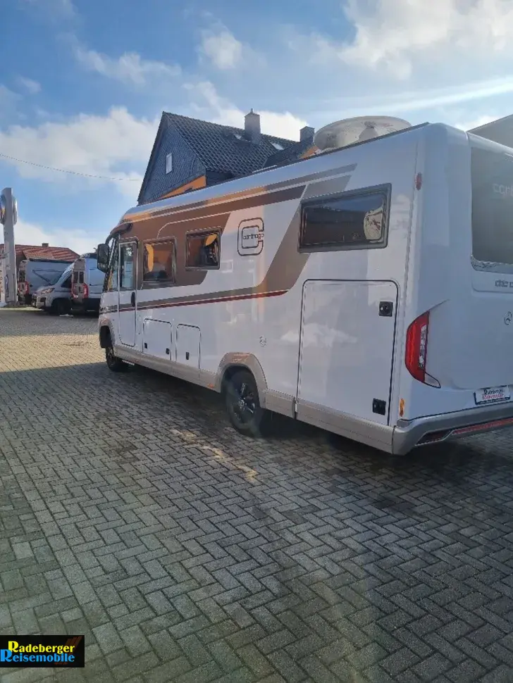 Fahrzeugbild Carthago chic c-line I 4.9 LE #2