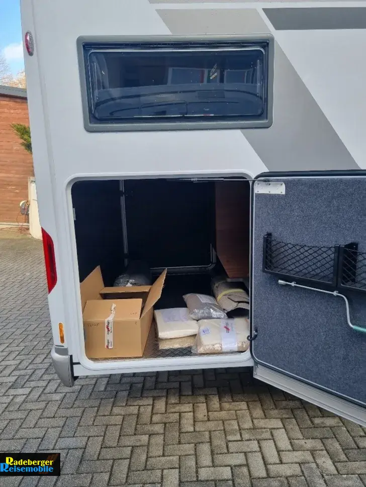 Fahrzeugbild Carthago chic c-line I 4.9 LE #6