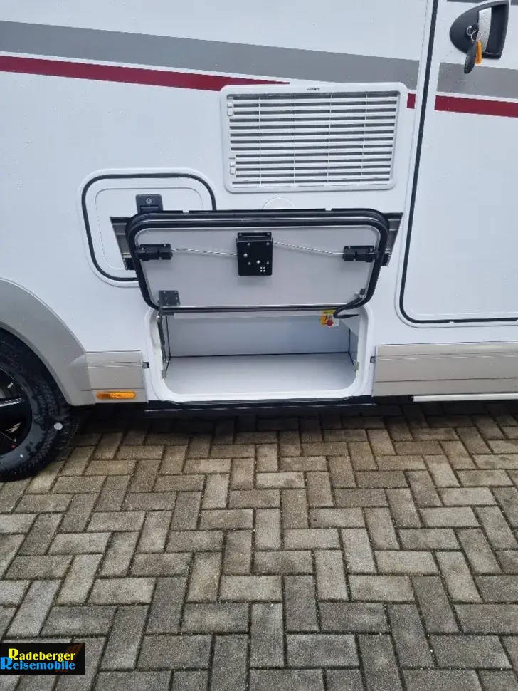 Fahrzeugbild Carthago chic c-line I 4.9 LE #7