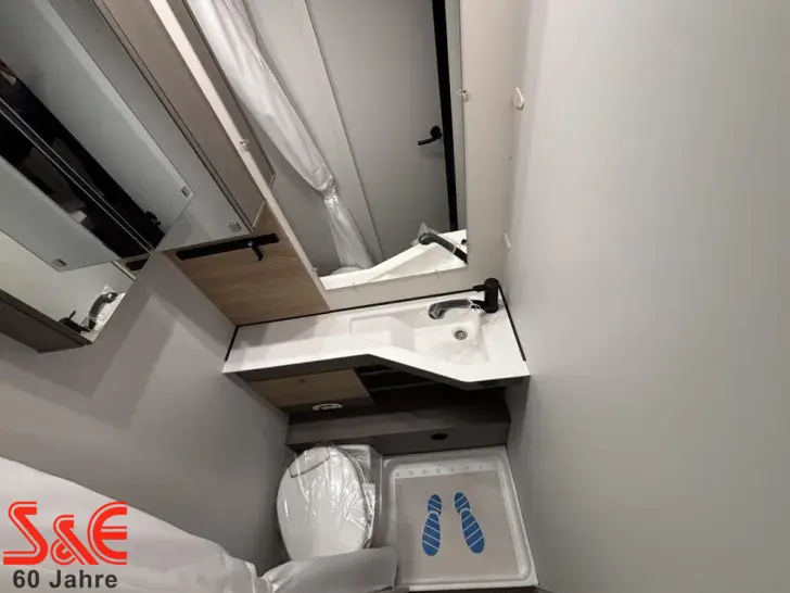 Fahrzeugbild Bürstner B66 520 TL Plus #12