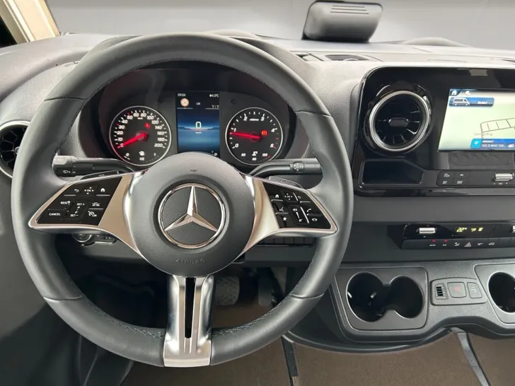 Fahrzeugbild Carthago C2-tourer I 147 RB LE L comfort #8