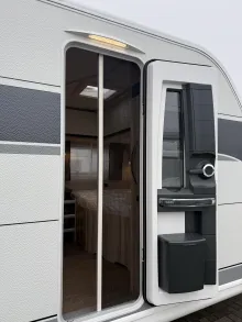 Fahrzeugbild Hobby De Luxe 545 KMF *Modell 2026* #9