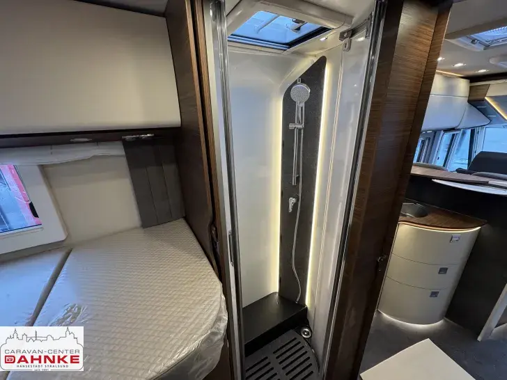 Fahrzeugbild Carthago chic c-line I 4.9 LE Sonderedition 35 Jahre! #8