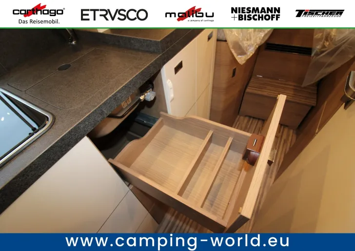 Fahrzeugbild Malibu Van First Class - Two Rooms 640 LE RB #52