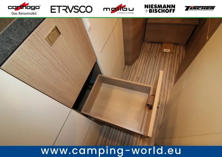 Fahrzeugbild Malibu Van First Class - Two Rooms 640 LE RB #53