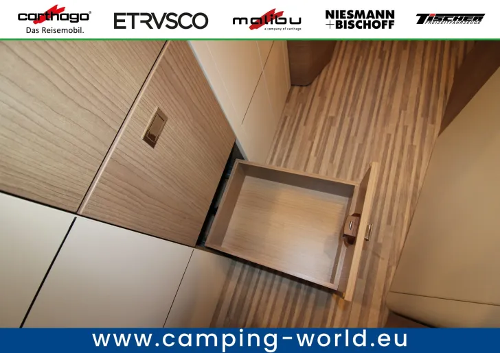 Fahrzeugbild Malibu Van First Class - Two Rooms 640 LE RB #54