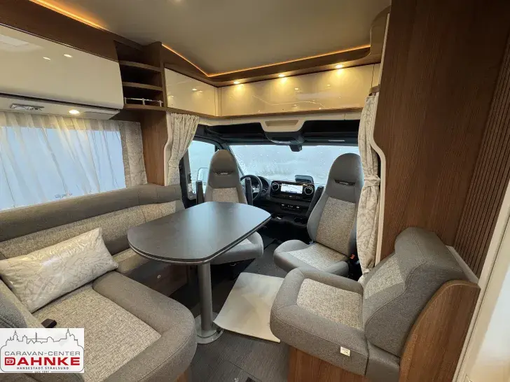Fahrzeugbild Carthago C1-tourer T 143 KB-LE comfort 4.2t 35 Jahre Edt! ! -22.025,- € ! #7