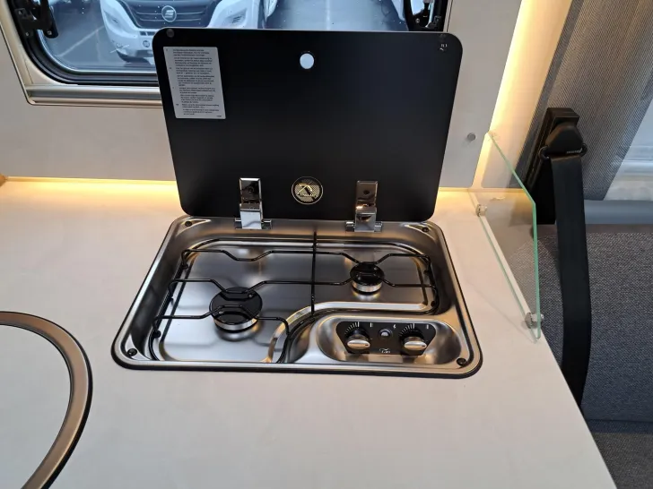 Fahrzeugbild Carado T 459 Pro+ Solar, TV, LTE, 3. Bett #10