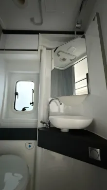 Fahrzeugbild Adria Twin Supreme 640 SLB AHK|200Ah-B|Solar|SafetyPak #36