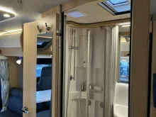 Fahrzeugbild Hymer B-MC 550-T / BMC550T / 3.Schlafplatz / GFK Dach #9