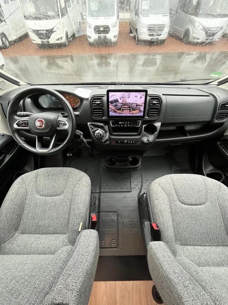 Fahrzeugbild Hymer Camper Van Grand Canyon Fiat #16