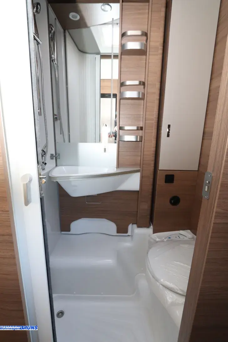 Fahrzeugbild Knaus L!VE TI 650 MEG *** Abverkauf bis Ende Mai #14