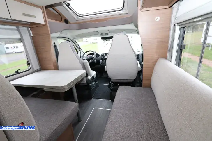 Fahrzeugbild Knaus L!VE WAVE 650 MF #10