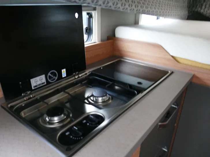 Fahrzeugbild Weinsberg X-Cursion CUV EDITION PEPPER 500 MQ aus Vermietflotte #11