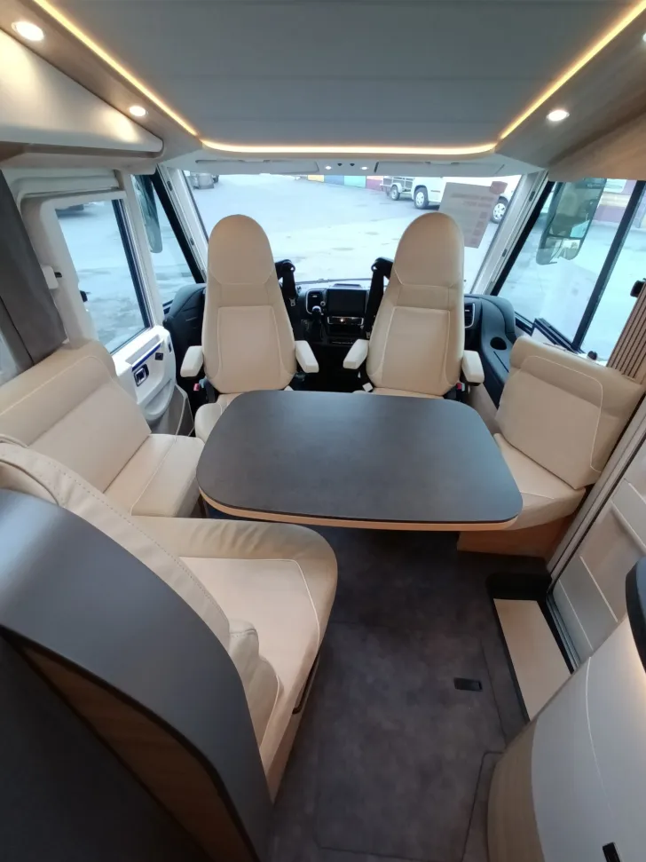 Fahrzeugbild Malibu I 441 KB LE lightweight Frühjahrsangebot 26 #21