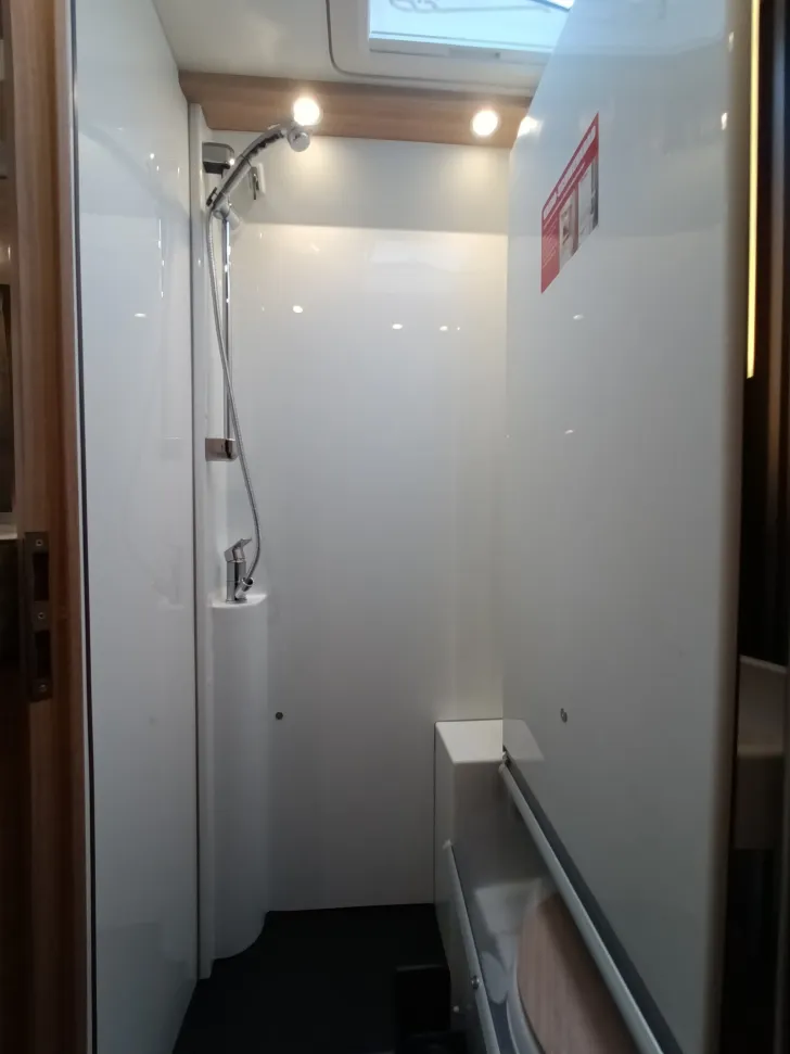 Fahrzeugbild Malibu I 441 KB LE lightweight Frühjahrsangebot 26 #27