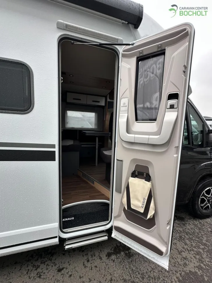 Fahrzeugbild Knaus LIVE WAVE 650 MEG PLATINUM SELECTION Modell 2026 / Thule Lift / Lithium #15