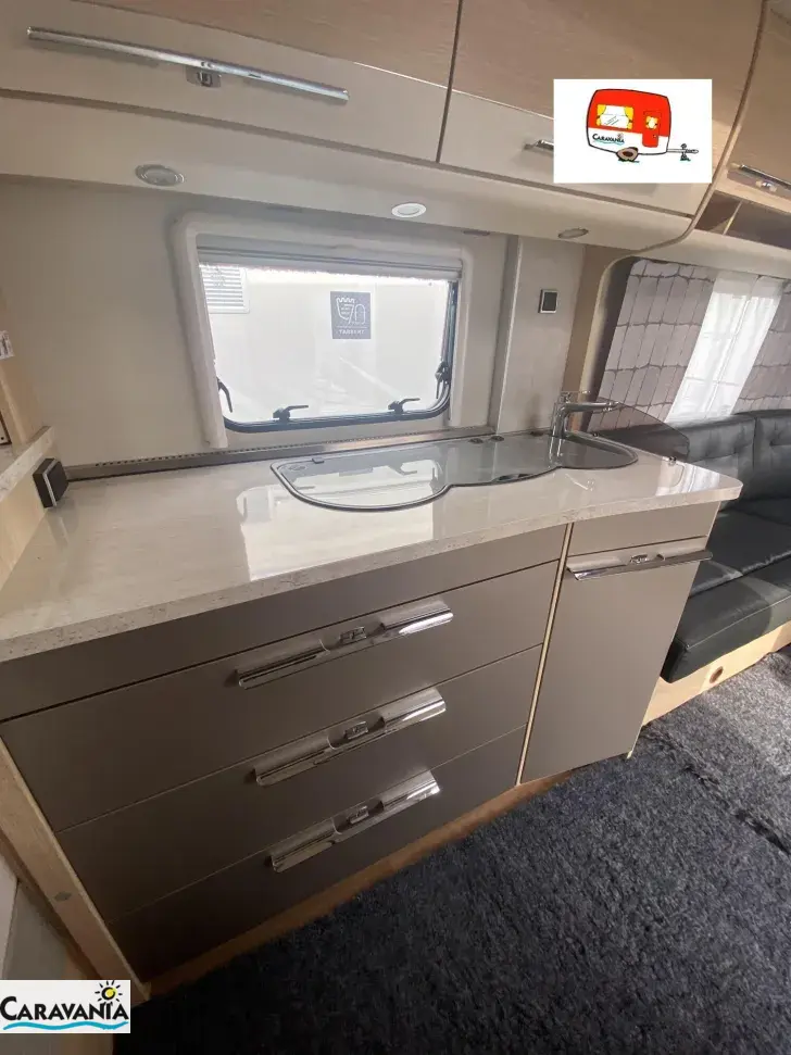 Fahrzeugbild Hymer Eriba Eriba Nova 545 #10