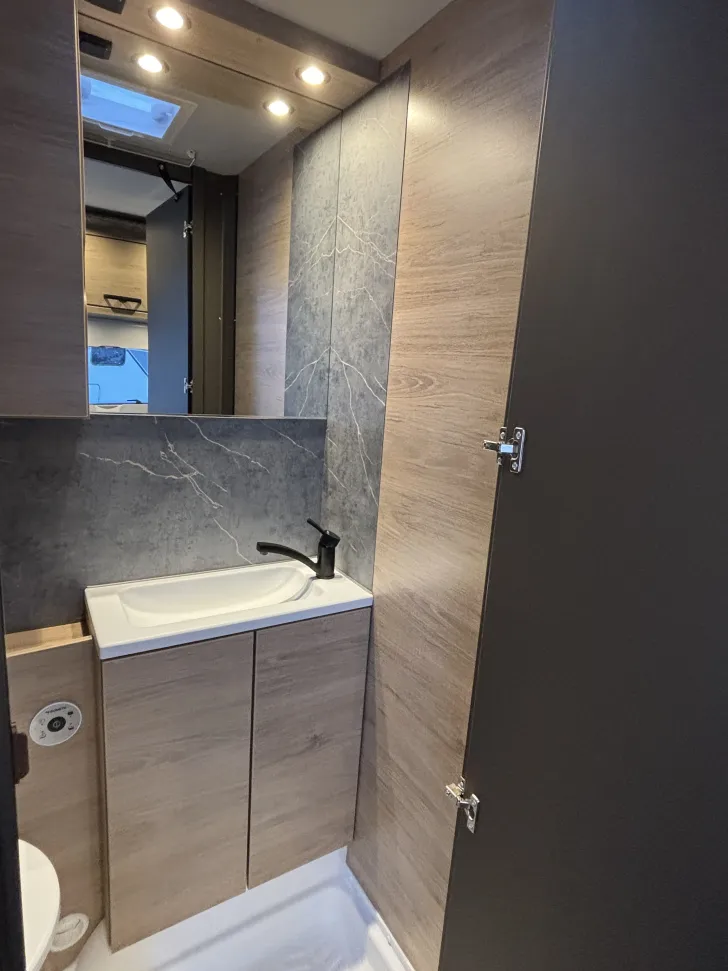 Fahrzeugbild Weinsberg CaraOne 480 EU EDITION [HOT] Modell 2026 #13