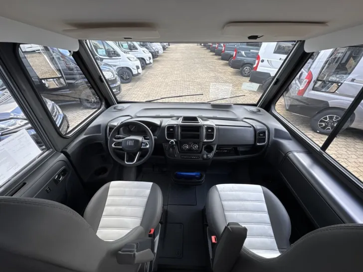 Fahrzeugbild Sunlight I 67S Adventure Edition #9