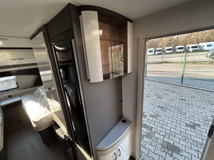 Fahrzeugbild Hobby Excellent 460 SL #14