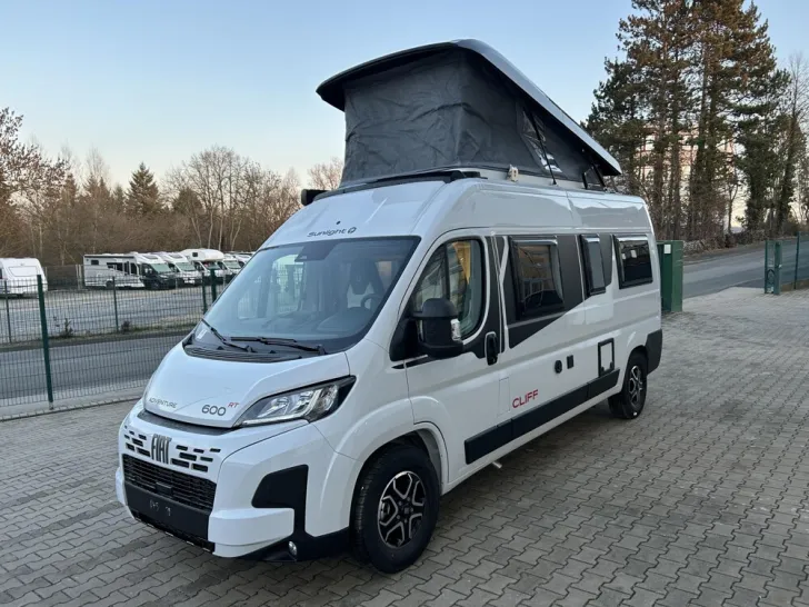 Fahrzeugbild Sunlight Camper Van Cliff 600 Adventure Edition #2