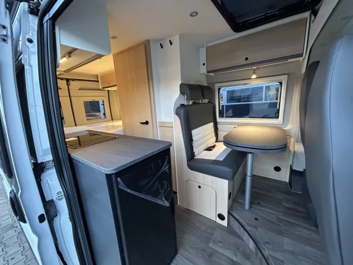 Fahrzeugbild Sunlight Camper Van Cliff 600 Adventure Edition #7