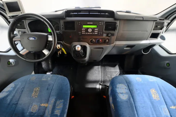 Fahrzeugbild Chausson Welcome 28 G/Festbett/Garage/Klima/Markise #8