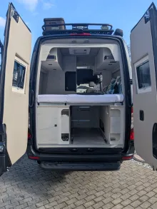 Fahrzeugbild Robeta Adonis 4x4 *Unikat* 4x4 Vorführfahrzeug #7