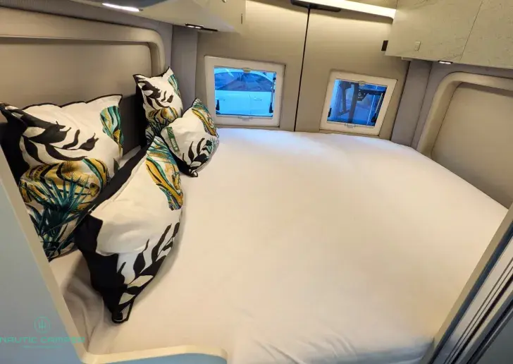 Fahrzeugbild Robeta Adonis 4x4 *Unikat* 4x4 Vorführfahrzeug #18