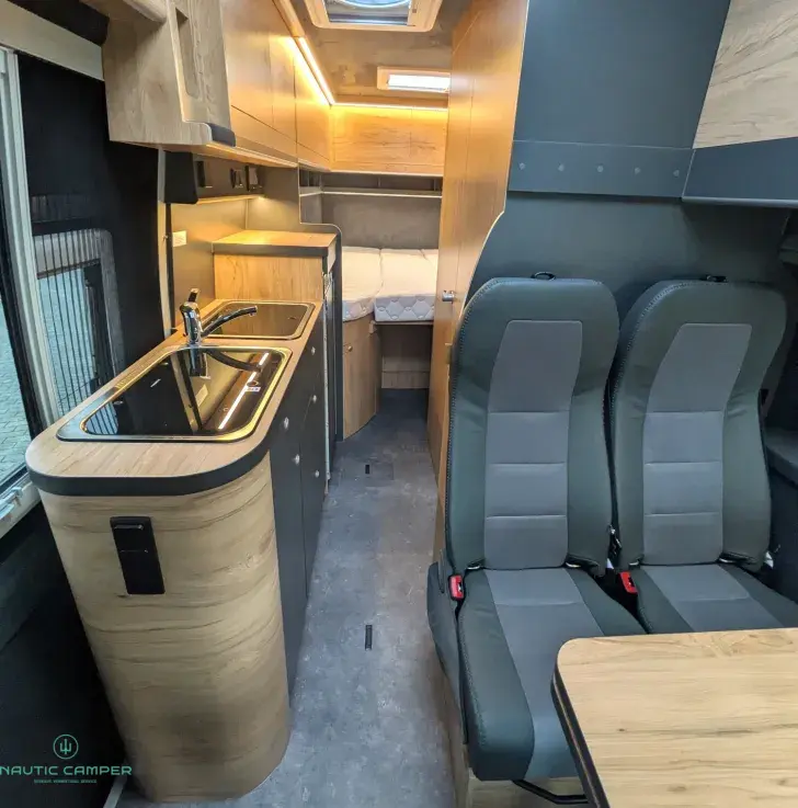 Fahrzeugbild Globe-Traveller Voyager Z Gas FREI I Soft Close I Manufakt.* #9